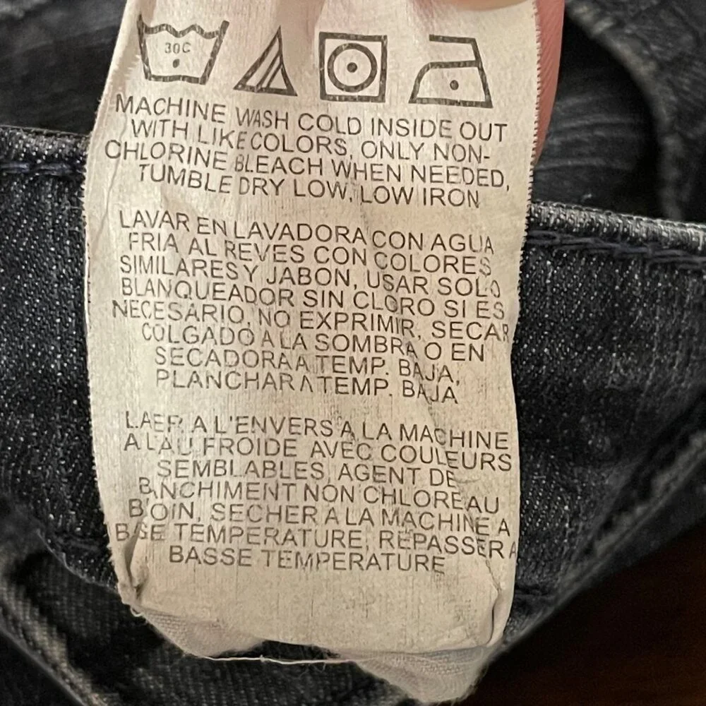 Lee Women's Lower On The Waist Jeans Size 16 Short dark wash Jeans